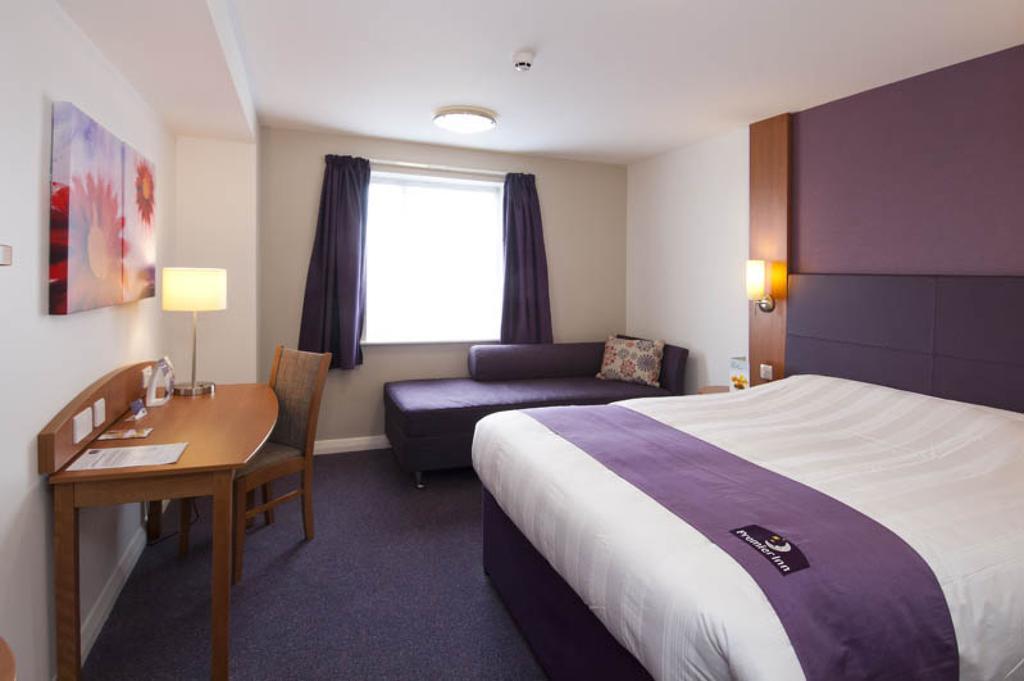 Premier Inn Epsom Central Cameră foto