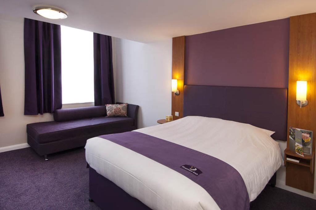 Premier Inn Epsom Central Cameră foto