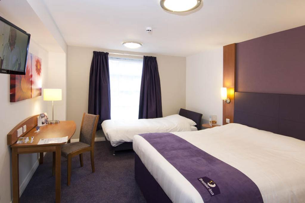 Premier Inn Epsom Central Cameră foto